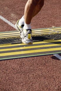 爱游戏登录入口-全国青少年超短跑锦标赛创纪录不断，全国青少年短跑比赛视频