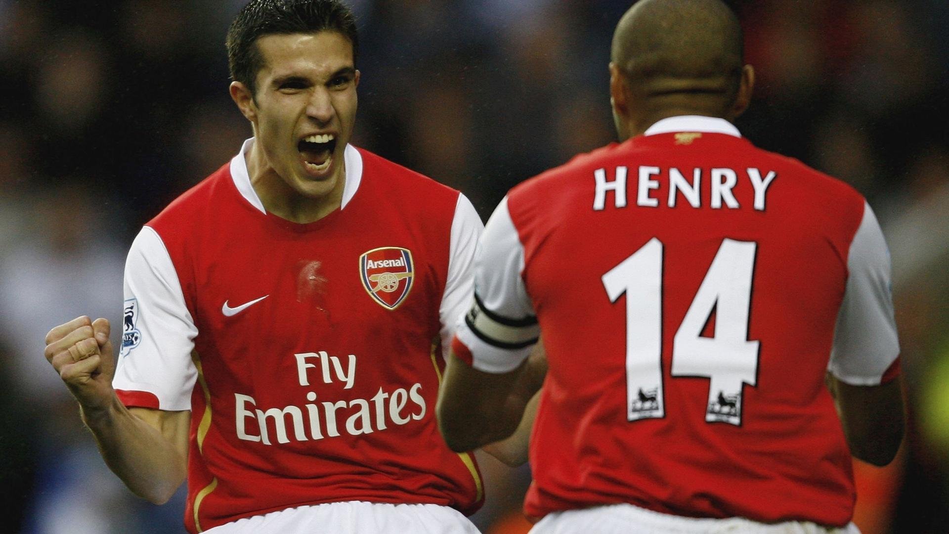 乌拉圭男足在巴黎奥运会上展示了高水平的战术执行力,乌拉圭著名足球运动员